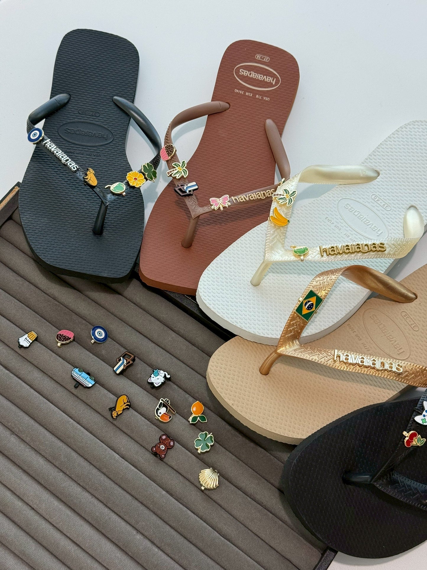 Charm Bandeira Brasil Flip Flops